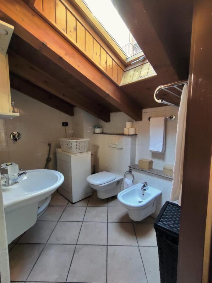 La Mansarda Sul Lago Lovere Extérieur photo